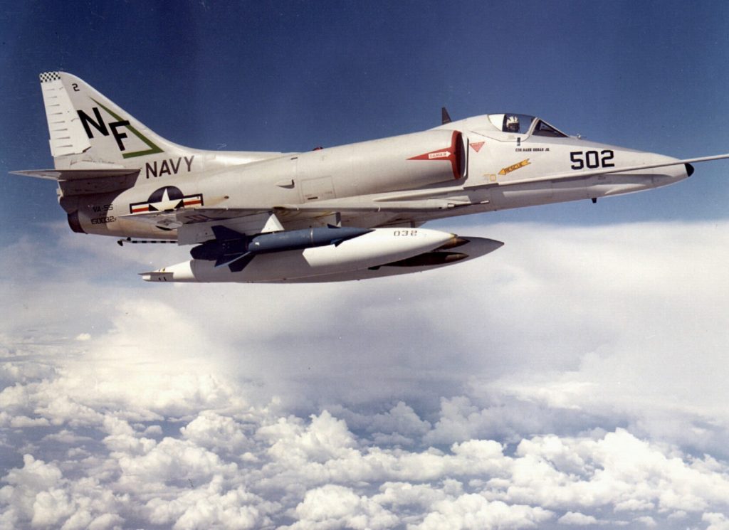 Attack Squadron 55: The Three-Decade Carrier Legacy Of The Warhorses 12 a 4e skyhawk va 55 in flight in 1964