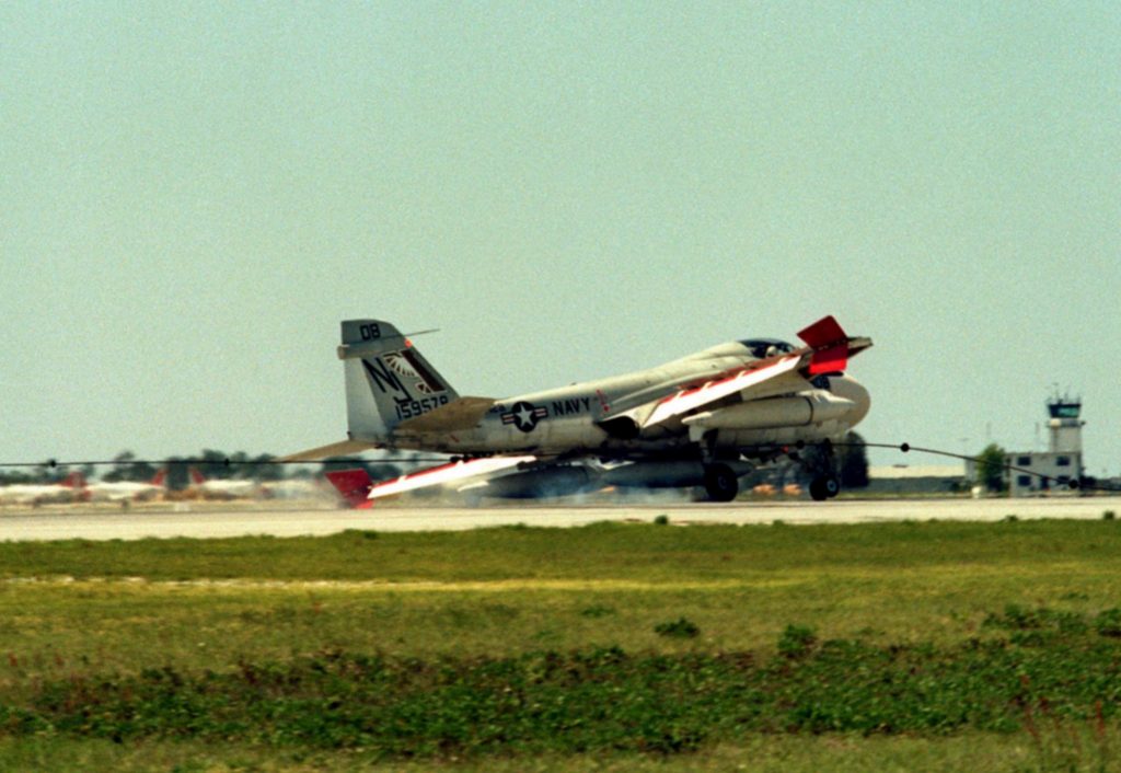 Attack Squadron 128 - The Twenty-Eight-Year Legacy Of The Golden Intruders 11 a 6e va 128 makes crash landing at nas pensacola 1983