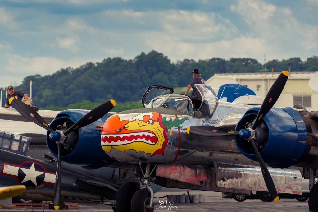 Mid-Atlantic Air Museum’s 35th Annual WWII Weekend Recap 17 a26 dragon