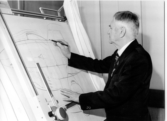 Pioneers of Aeronautical Engineering: Oleg Antonov - Creator of the World's Largest Cargo Aircraft Family 11 bioa00144 antonov