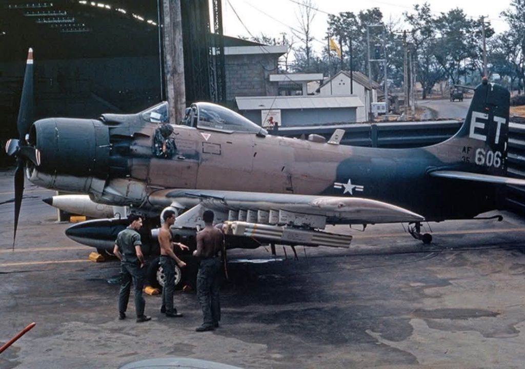 Cavanaugh’s Combat Veteran A-1H Skyraider Returns to Flight After Six-Year Hiatus 12 cavanaugh a 1h skyraider buno 139606 vietnam