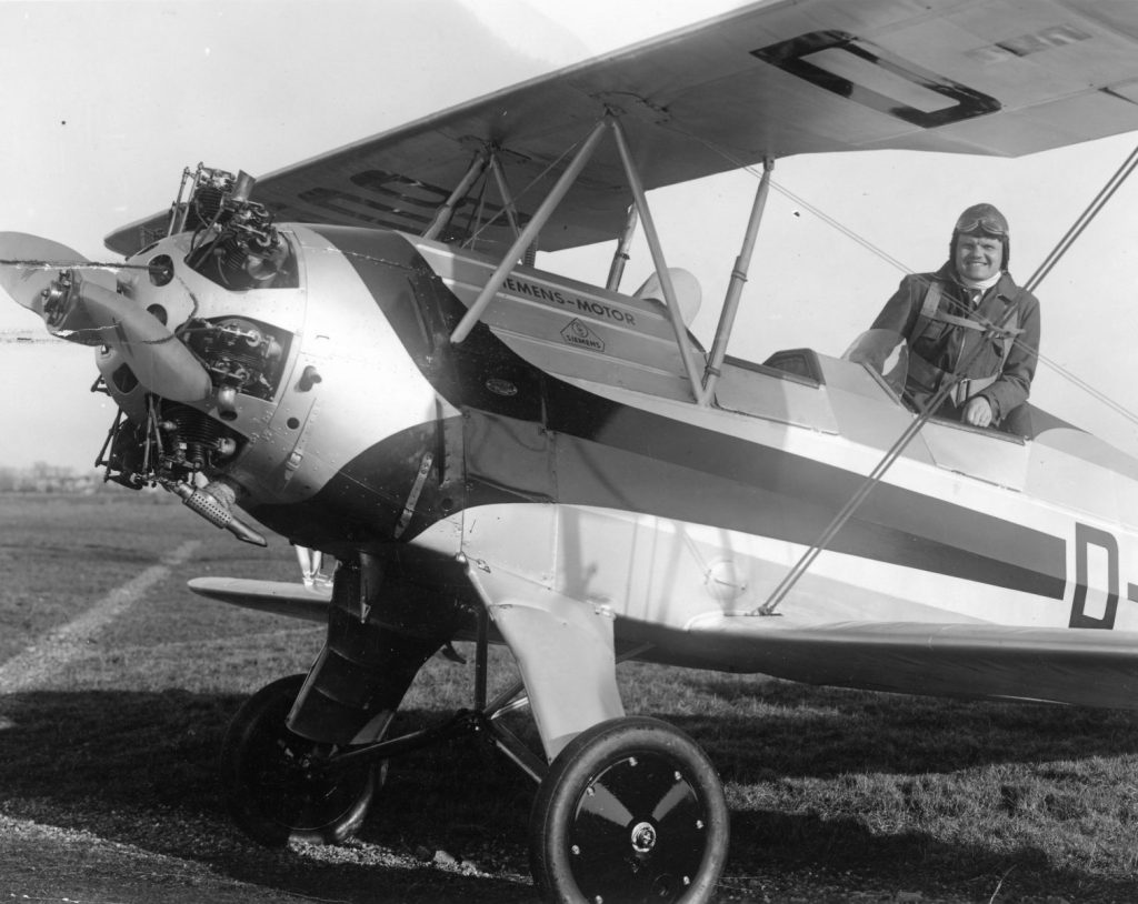 Pioneers of Aeronautical Engineering: Gerd Achgelis - A Trailblazer in Helicopter Development 10 cf 07 0073 focke wulf chief test pilot gerd achgelis in fw 44 stieglitz siemens halske 14a