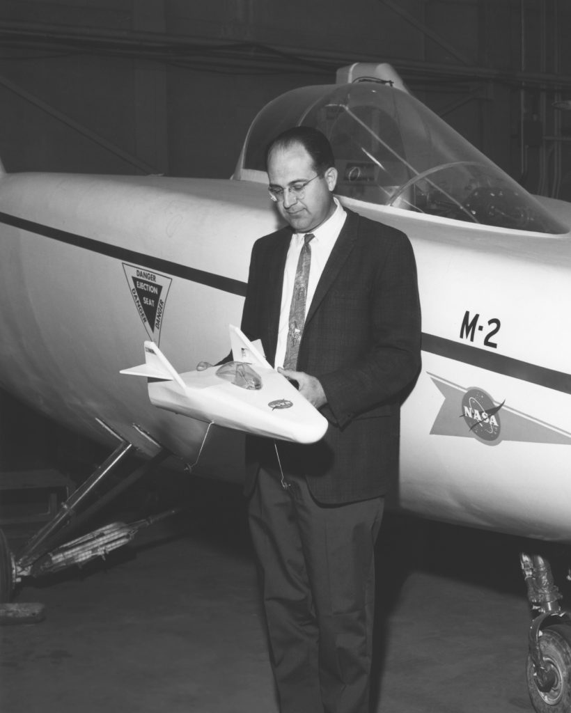 Pioneers of Aeronautical Engineering: Dale Reed - Father of the Lifting Bodies 11 dale reed with model in front of m2 f1 gpn 2000 000246