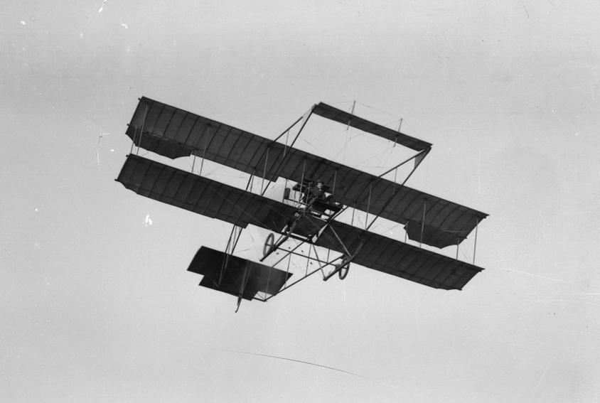 de Havilland - The British Aviation Powerhouse that Couldn’t Keep Up With Competition 11 de havilland biplane rae o141
