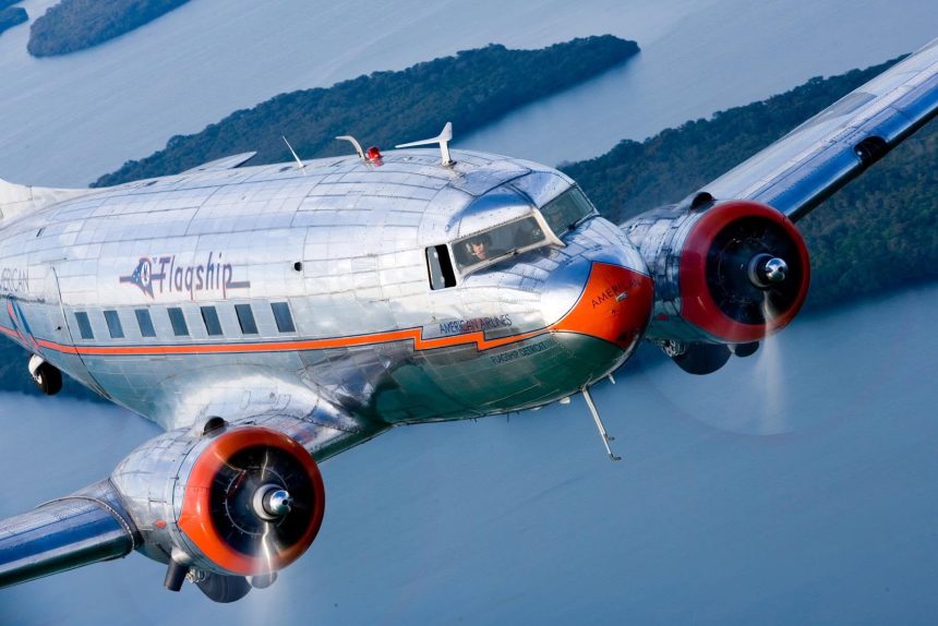 douglas dc 3 flagship detroit air to air