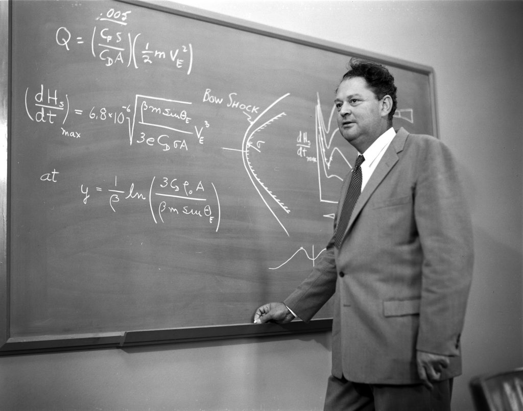 Pioneers of Aeronautical Engineering: Harry Julian Allen - The Creator of the Blunt Body Theory 10 h. julian allen with blunt body theory a 22664