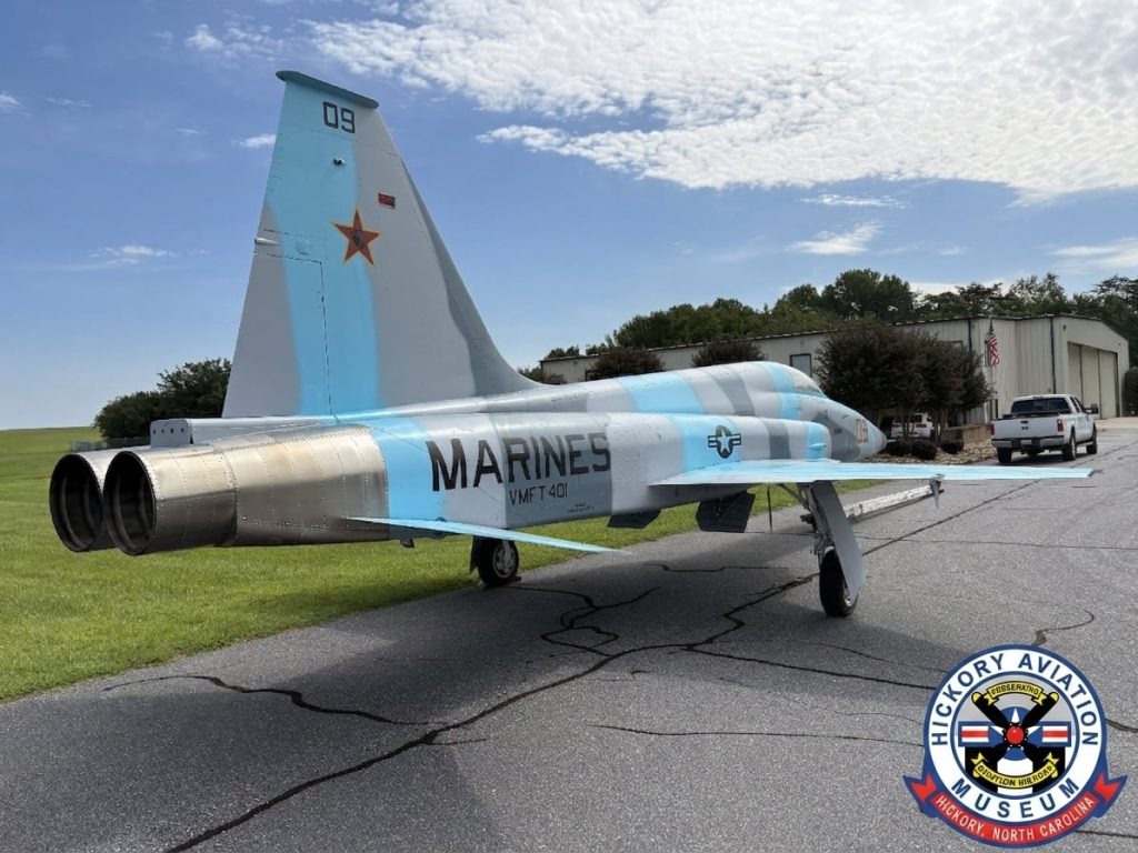 hickory aviation museum f 5e tiger ii buno 741540 2