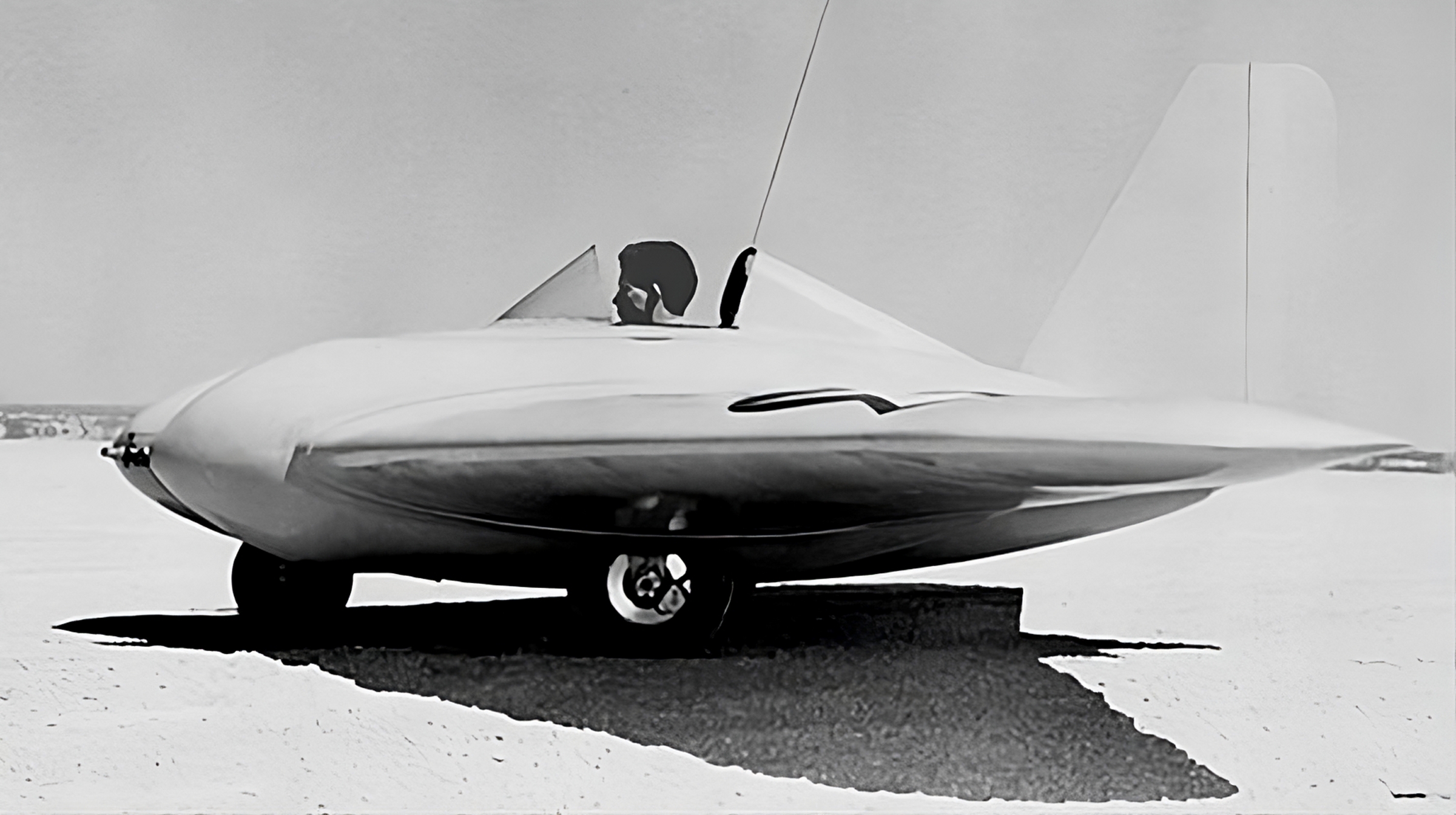 The Glider and the Bomb That Bombed: The Northrop JB-1 Bat