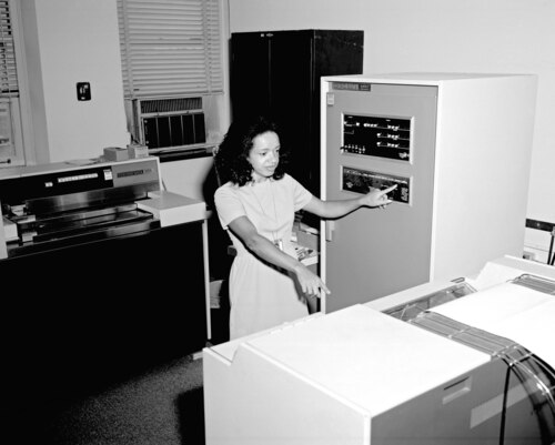 Pioneers of Aeronautical Engineering: Christine Darden - Breaking Barriers in Sonic Boom Research 12 lossy page1 500px Christine Darden in computer room LRC 1973 B701 P 05096.tiff