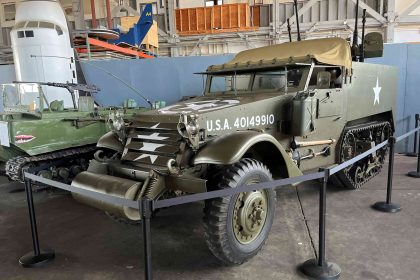 m16a1 halftrack with quadmount .50 cal machine guns