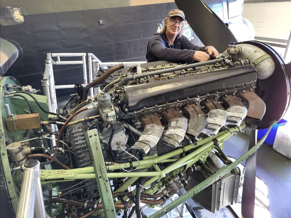 martin finishing nx611s engine oil priming ready for the pre season engine runs