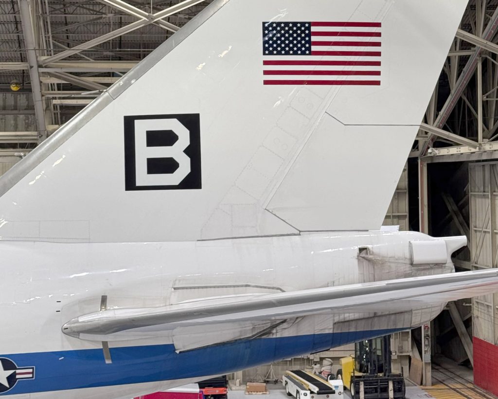 95th Wing Revives Historic WWII 'Square B' Tail Marking on E-4B Nightwatch 16 n e 4b nightwatch sits in a hangar after having a square b insignia installed on its tail at offutt air force base