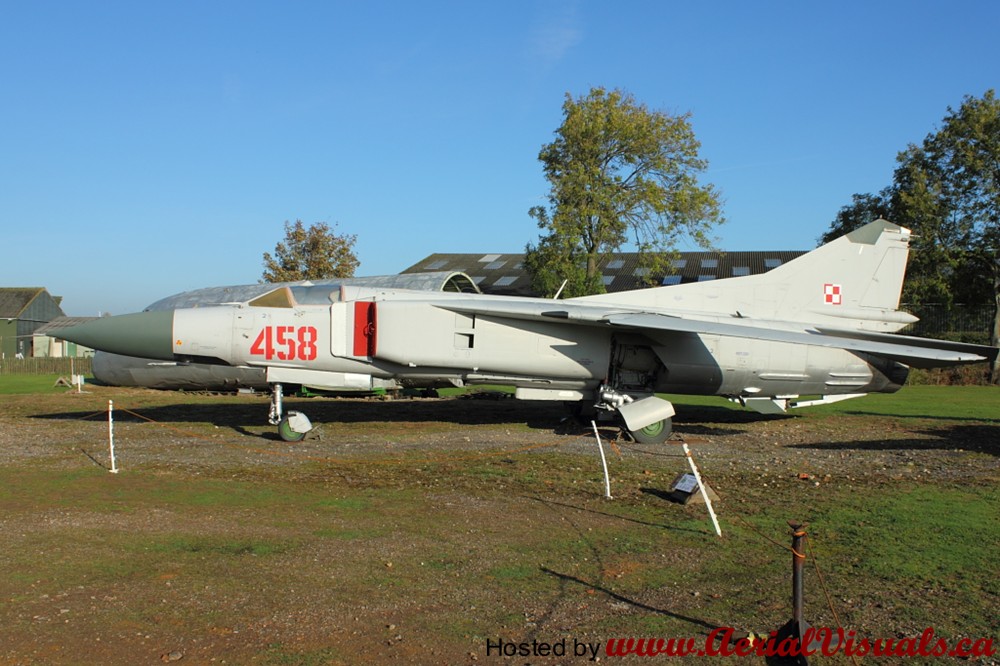 newark mig 23 Aero visuals