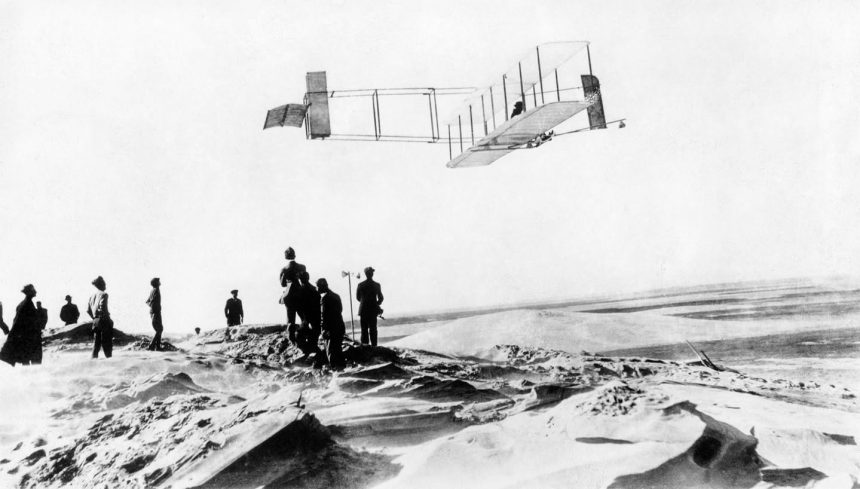 orville wright making a record flight in north carolina in 1911