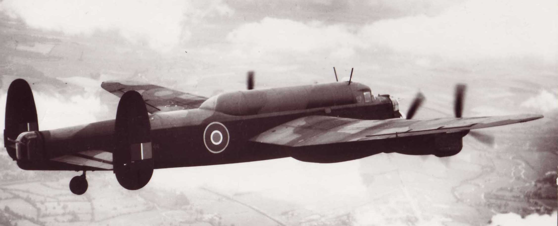 Avro Lancaster Takes Flight: Marking 85 Years Since the Prototype’s Maiden Airborne Test 12 pic lanc test9