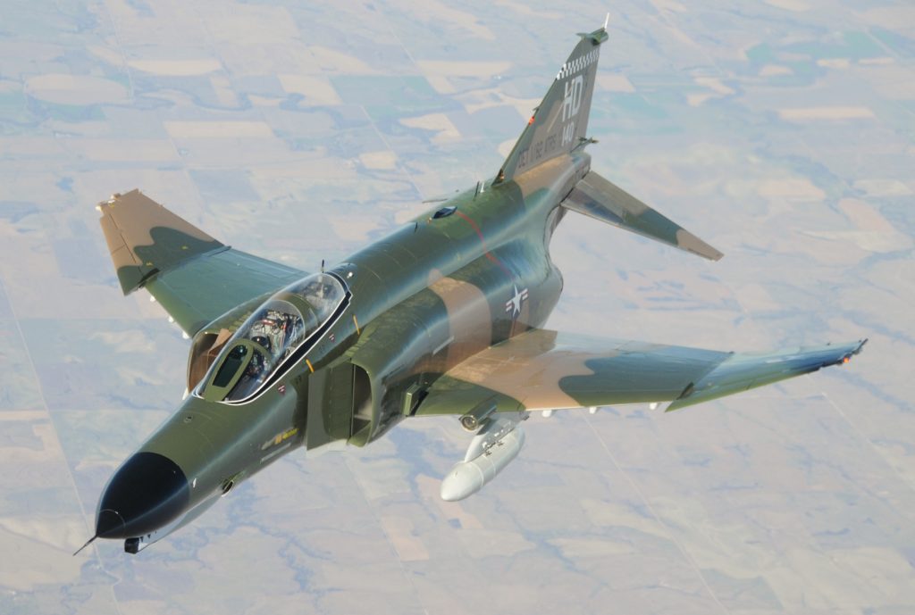 Pioneers of Aeronautical Engineering: Herman Barkey - The Man Behind the F-4 Phantom 10 qf 4 holloman afb