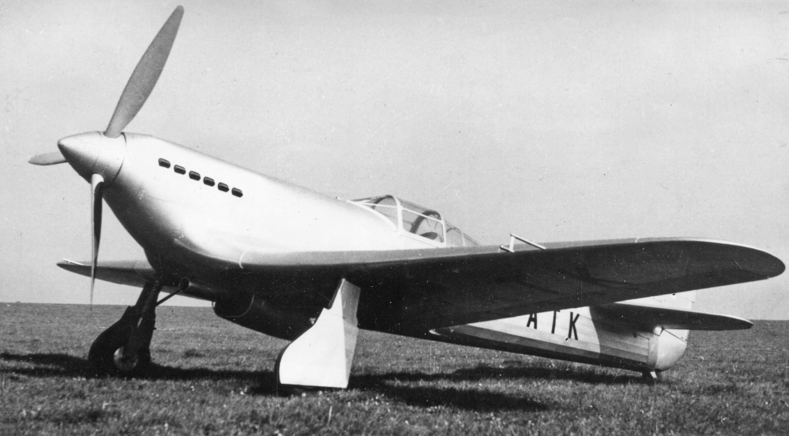 Today In Aviation History: First Flight of the Renard R.38 12 r38 front left