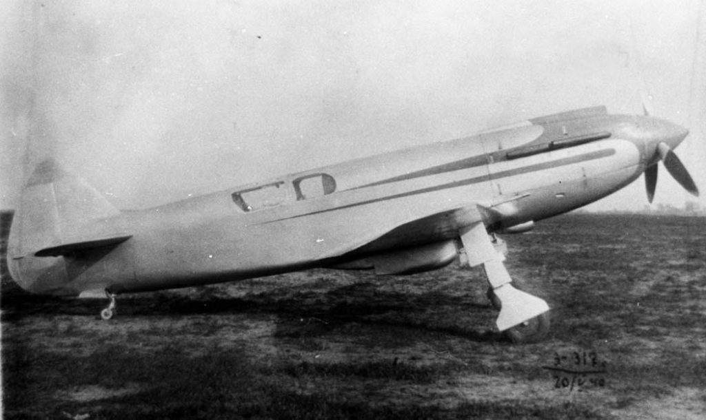 Grounded Dreams: Bisnovat SK-1 - The Abandoned Soviet Speed Machine 11 sk1 2