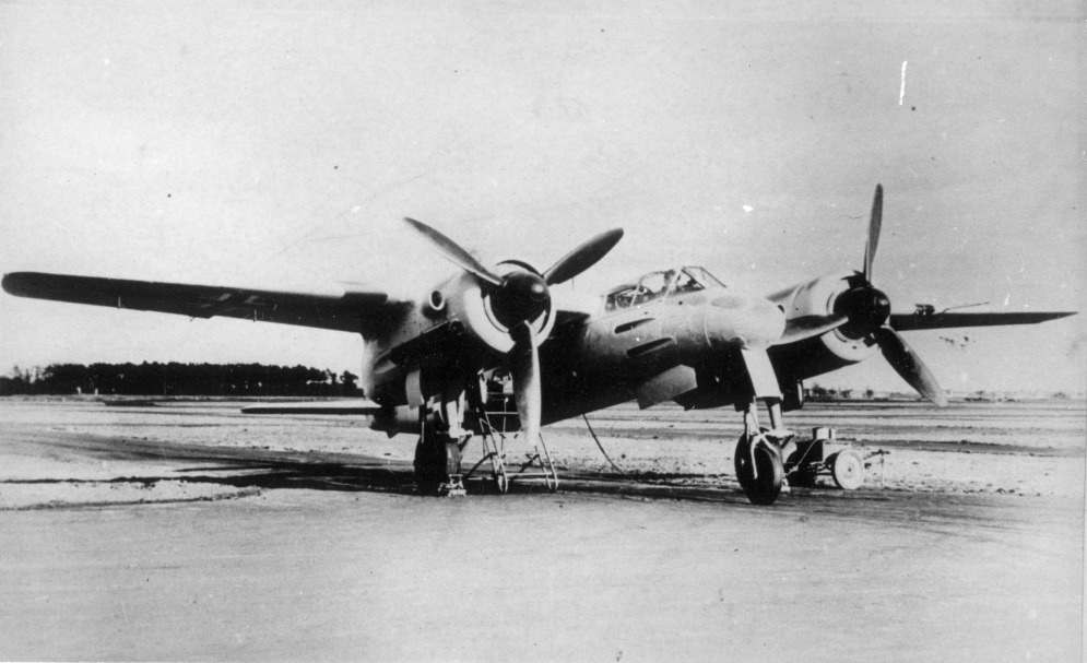 Today In Aviation History: First Flight of the Focke-Wulf Ta 154