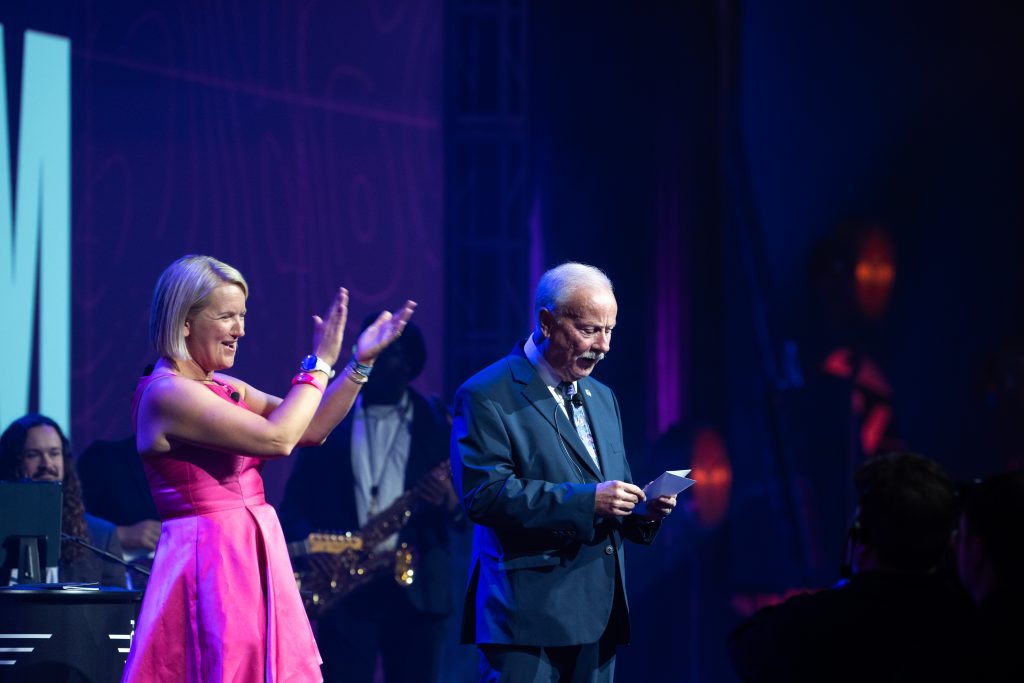 EAA Aviation Foundation Raises Record $2.85 Million During The Gathering at AirVenture Oshkosh 11 the gathering rac thegathering 0265