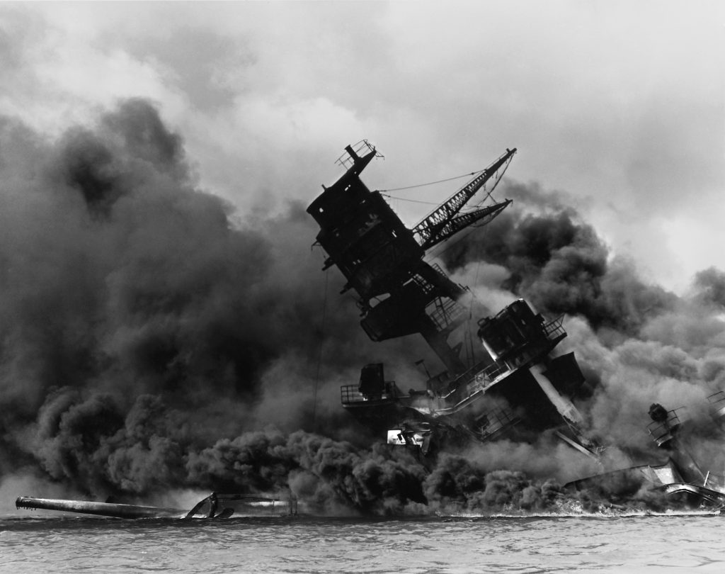 Death of a Havoc 11 the uss arizona bb 39 burning after the japanese attack on pearl harbor nara 195617 edit