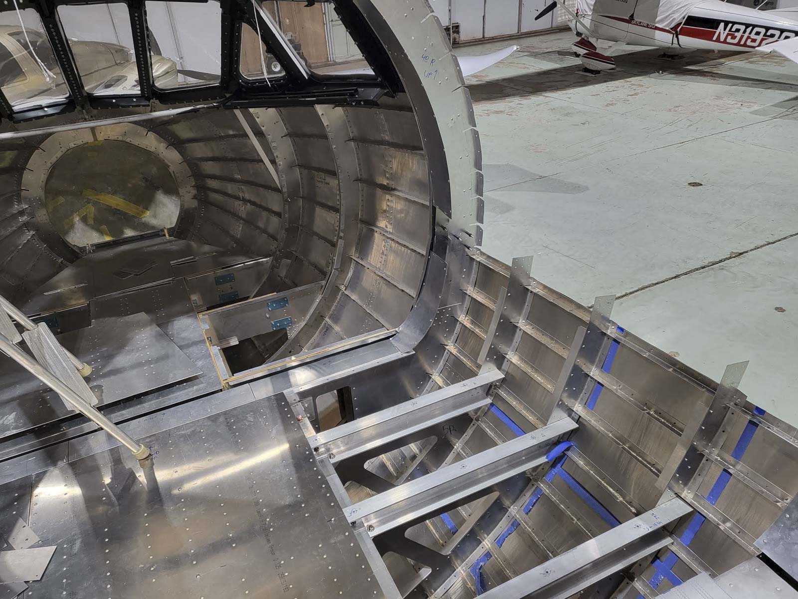 Replica de Havilland Comet Fuselage Taking Shape in Wisconsin 25 unnamed 2 small