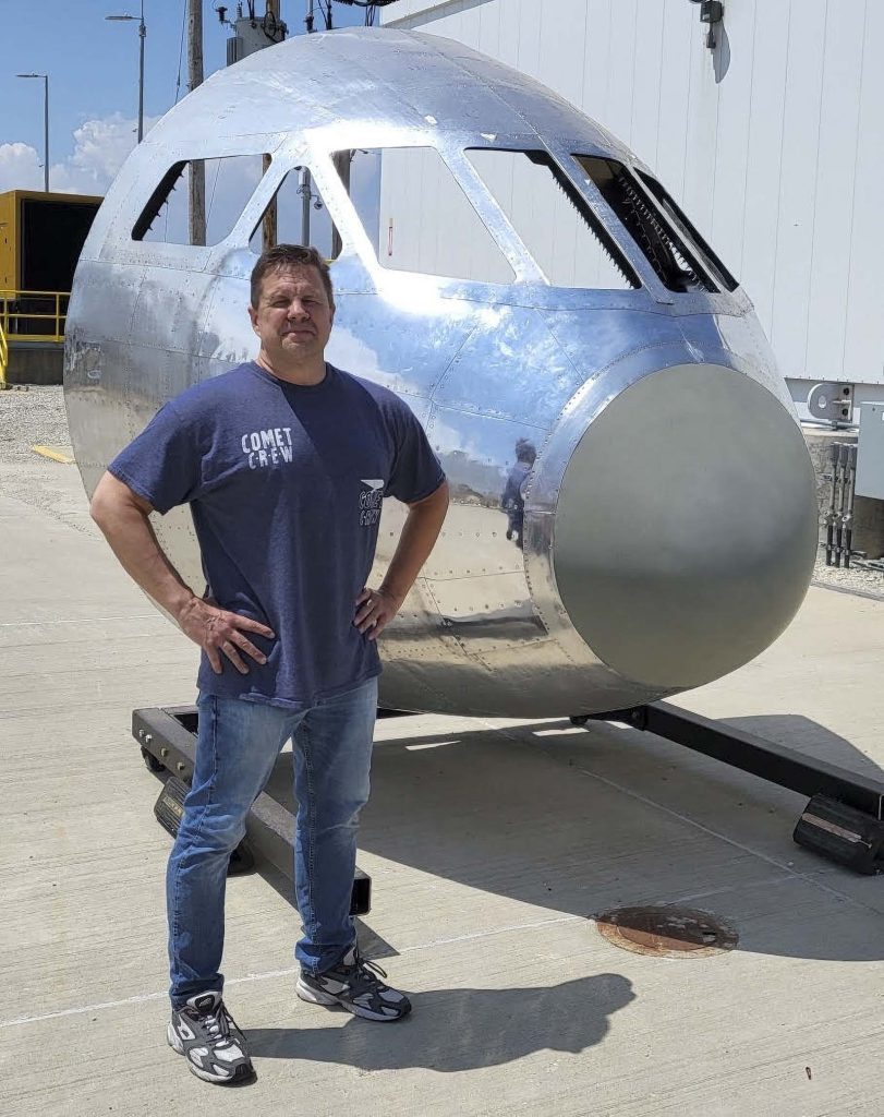 Replica de Havilland Comet Fuselage Taking Shape in Wisconsin 27 unnamed 5 small