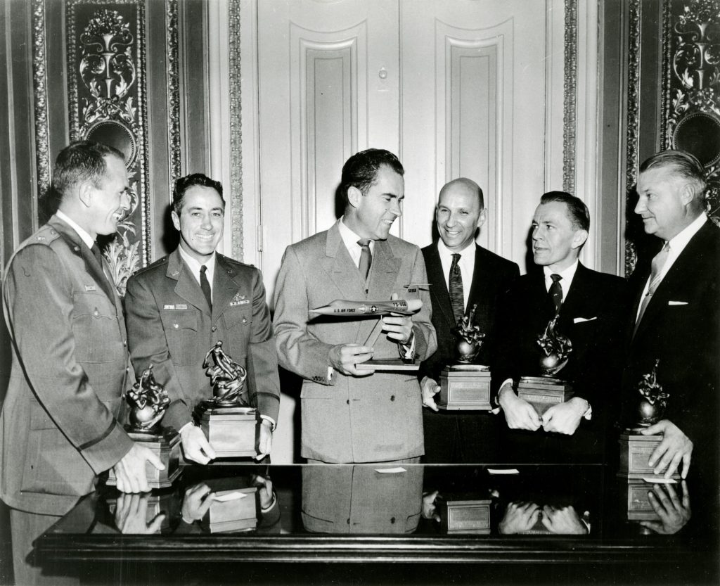 Pioneers of Aeronautical Engineering: Kelly Johnson - Designer of the SR-71 and 40 Other Aircraft 12 vice president nixon awards 1958 collier trophy