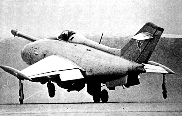 Grounded Dreams: Yakovlev Yak-36 - The Soviet Jump Jet That Defied Gravity 19 yak36 6